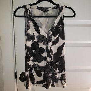 Express white and black floral sleeveless top
